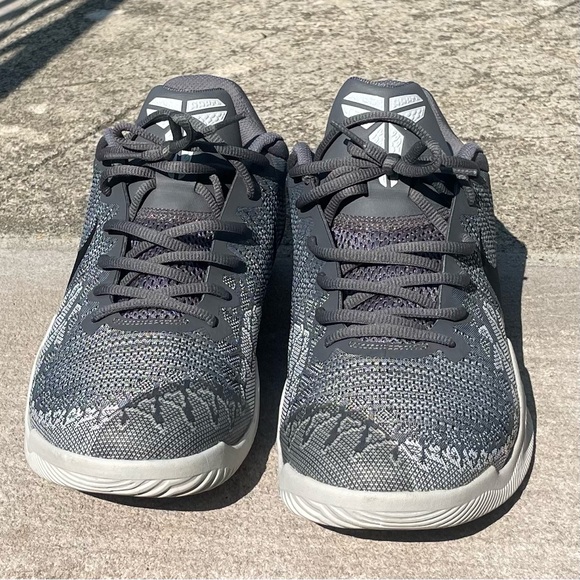 Nike Kobe Mamba Rage in dark grey!  Size 12. Incredible condition! - Picture 3 of 9